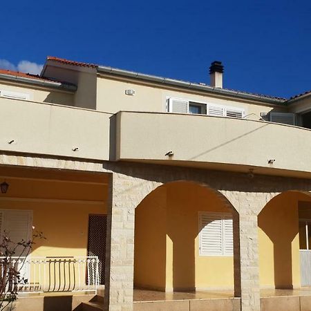 Apartman Frane 6+2 Бродарица Экстерьер фото